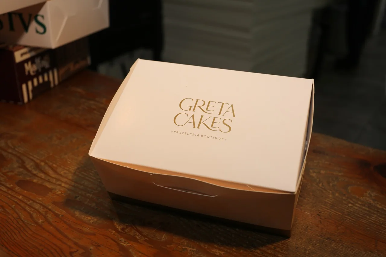 Packaging Greta Cakes producido por Gráfica Tucumán